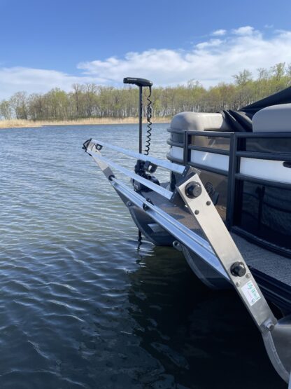 Lily Winch - Floating Mat Roller